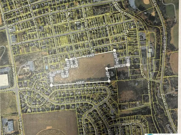 Hobson St, Tatamy, PA 18085