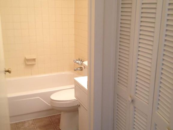 5th image of 6503 Carefree Ln APT 21