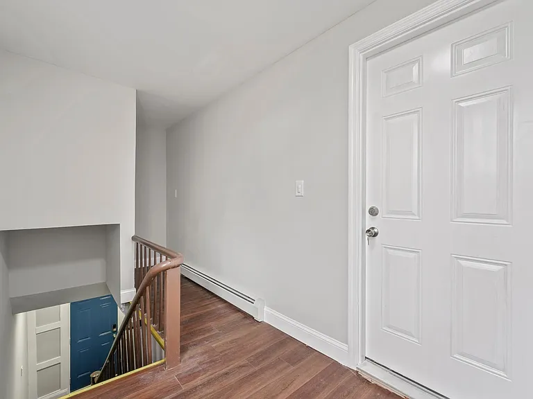 Second floor Front door entry