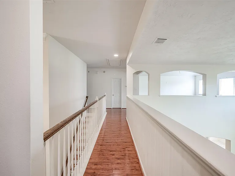 3402 Caloway Ct — Photo 23