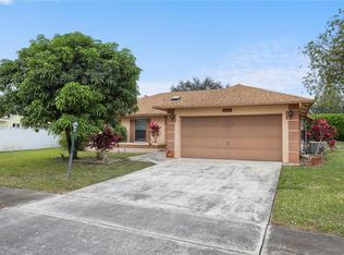 8627 White Egret Way, Lake Worth, FL 33467