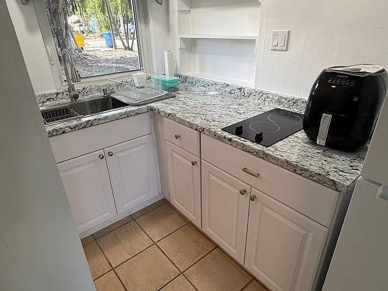 163 Jasmine St #1 — Photo 2