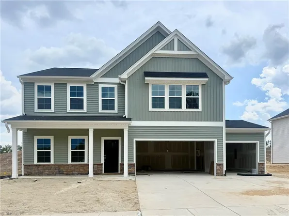 5869 Latigo Ct, Clemmons, NC 27012