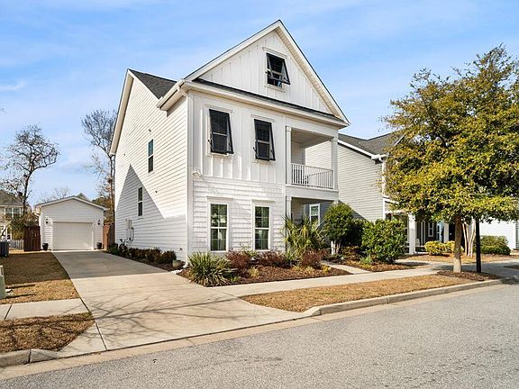 3rd image of 1717 Emmets Rd