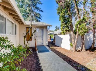 7511 SW 69th Ave #1, Portland, OR 97223