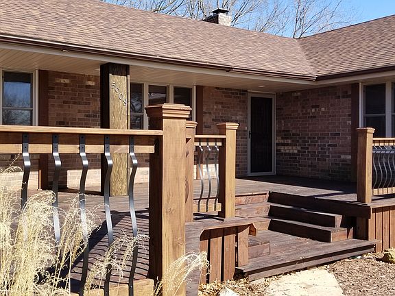 4th image of 5908 S Hilltop Dr