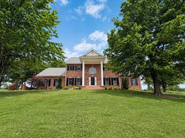 3109 Bolero Ct, Winfield, KS 67156