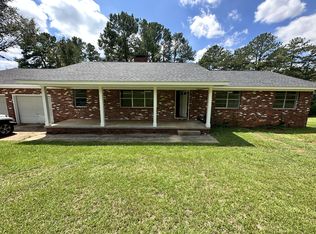 1004 Riverbend Rd SE, Milledgeville, GA 31061