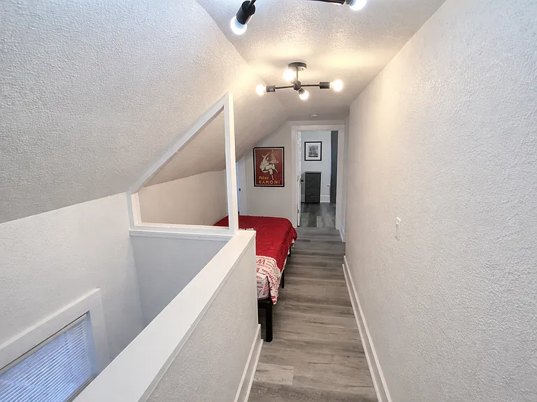 7236 W State St — Photo 17