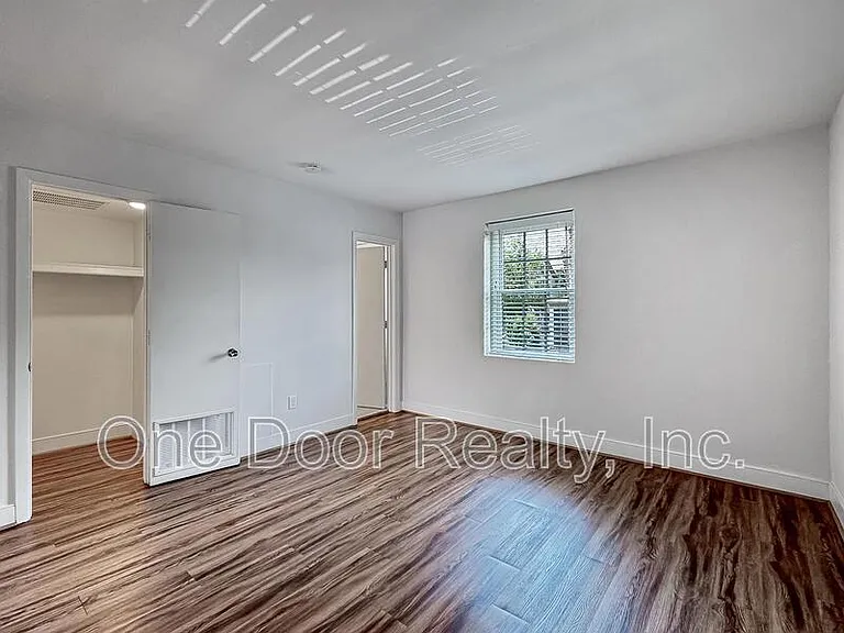 732 Scotland St #14 — Photo 9