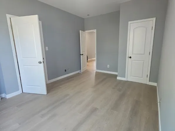 103-18 34th Ave Floor 1, Corona, NY 11368