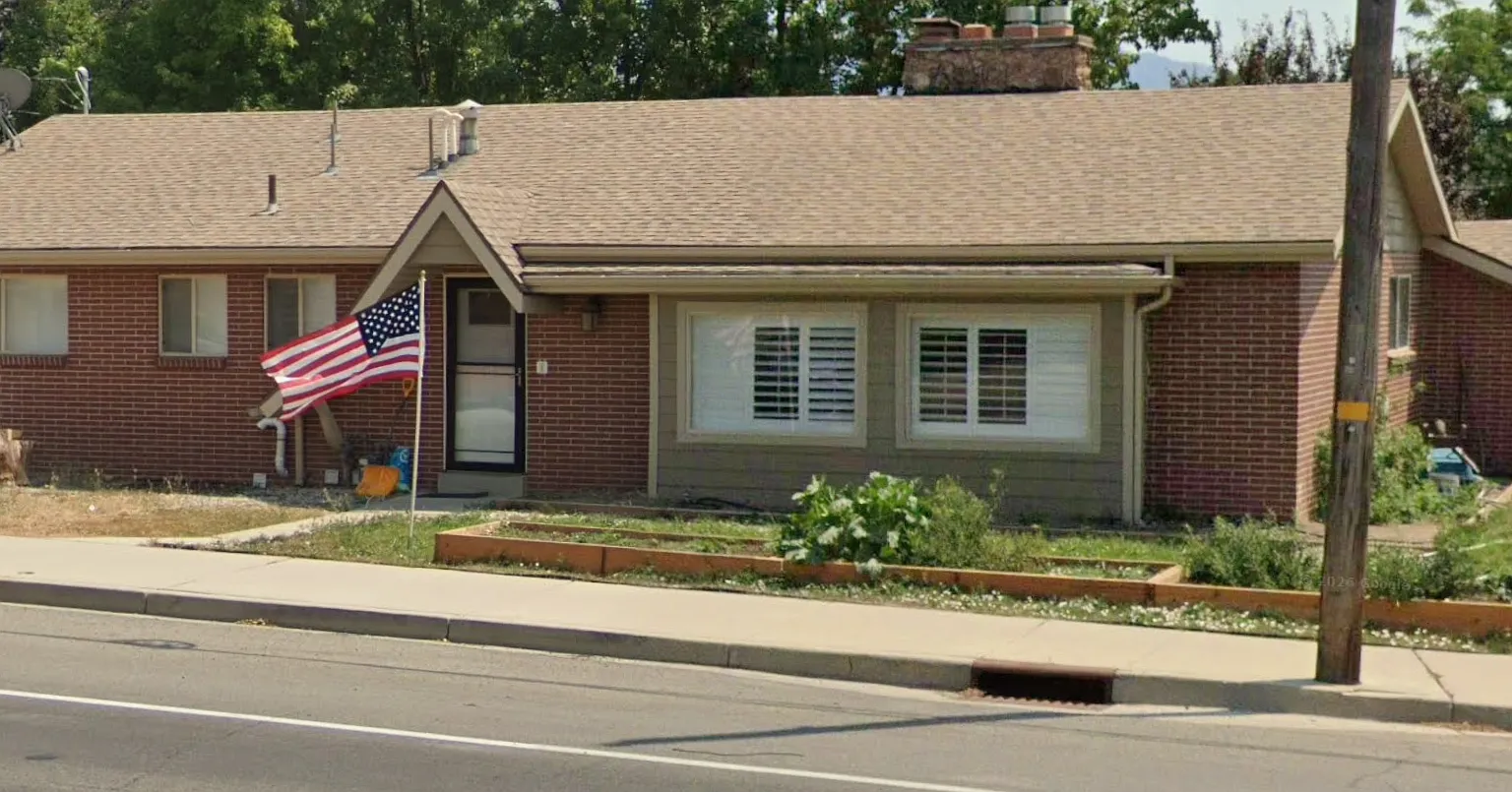 5 bed, 3088 sqft, $3,995 — Photo 1