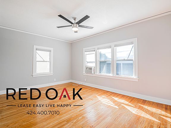 4th image of 149 S Sycamore Ave #149