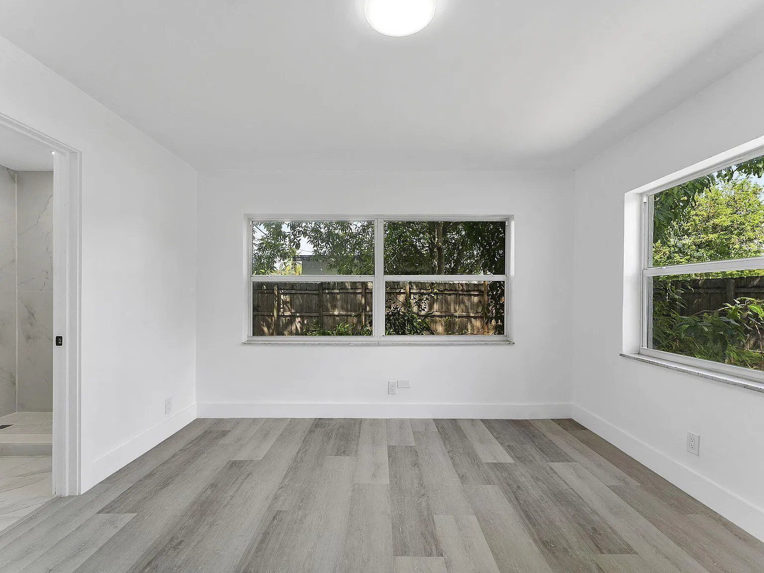 4 bed, 2.0 bath, 1395 sqft, $3,100 — Photo 4