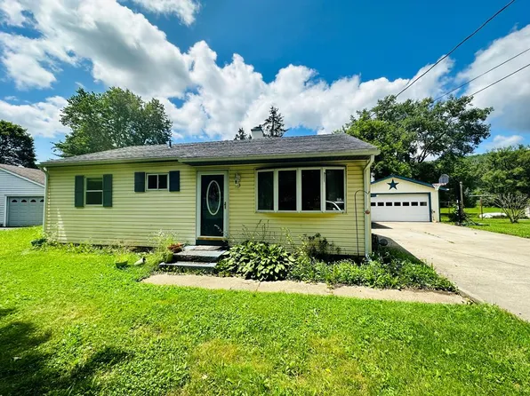 23 Beaver Ave, Beaver Dams, NY 14812