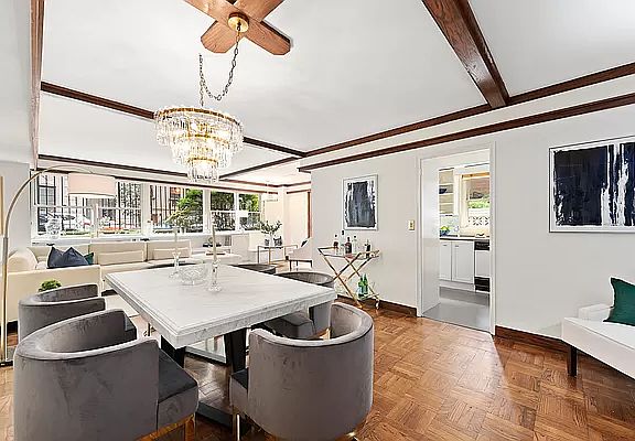 2nd image of 15 W 72nd St APT 1D