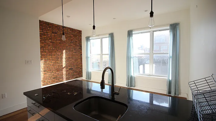 Rented by Nooklyn NYC LLC | media 35