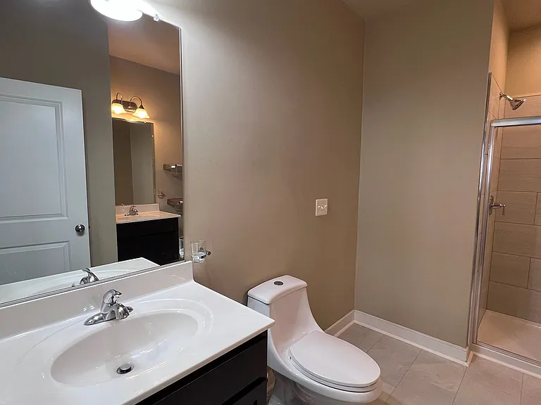 109 Saginaw Dr — Photo 29