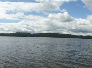 3134 Lake Helen Dr E, Rosholt, WI 54473