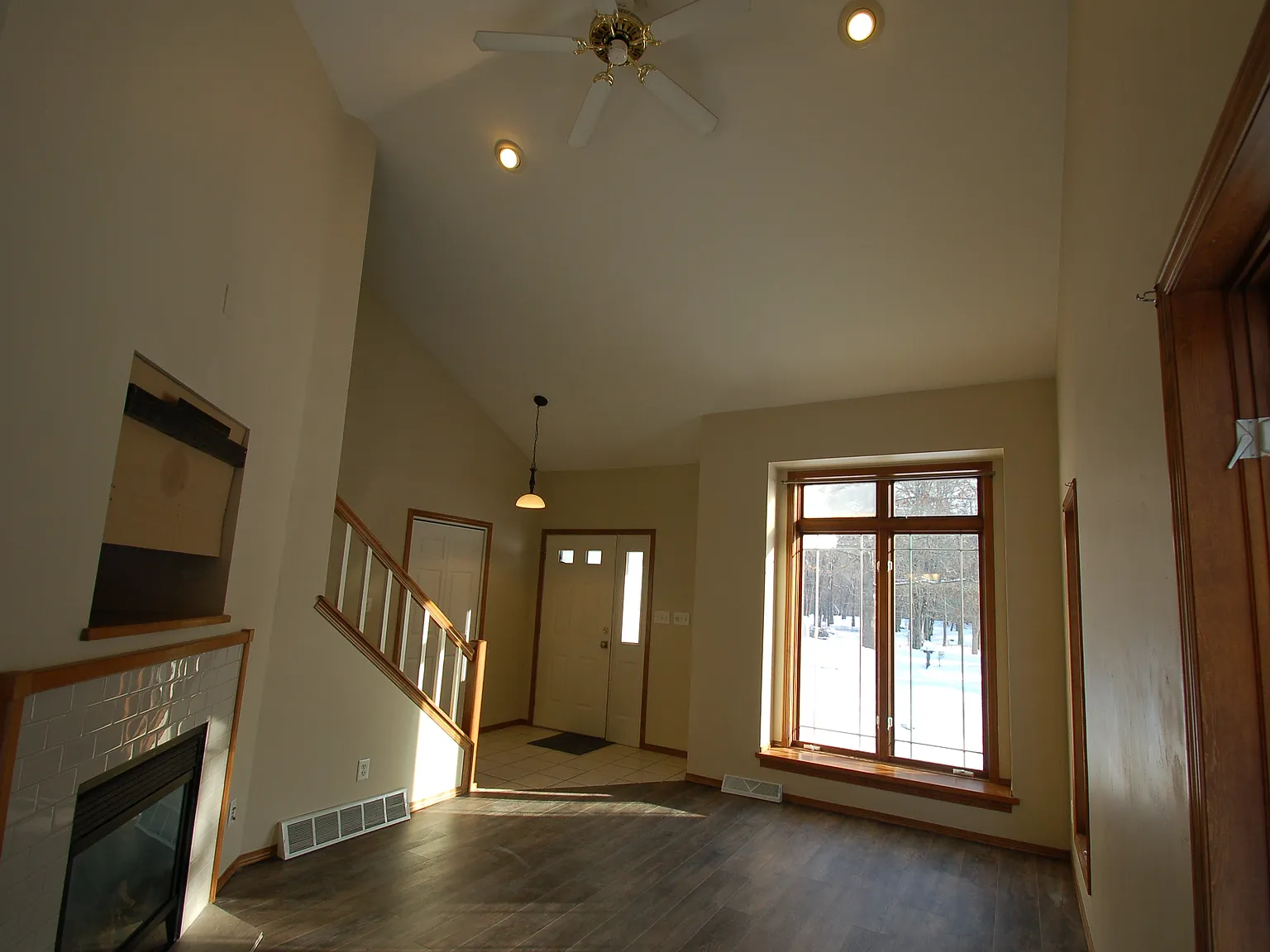 3 bed, 1552 sqft, $2,000 — Photo 4