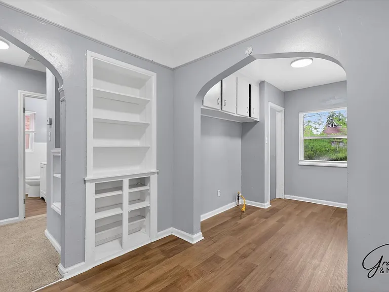10644 Stratman St — Photo 7