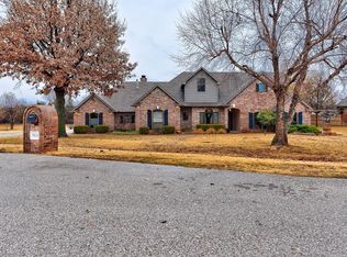 1304 Polly Way, Mustang, OK 73064