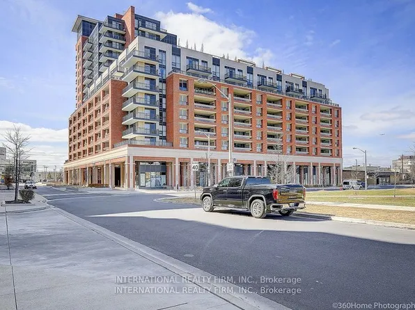 3091 Dufferin St, Toronto, ON