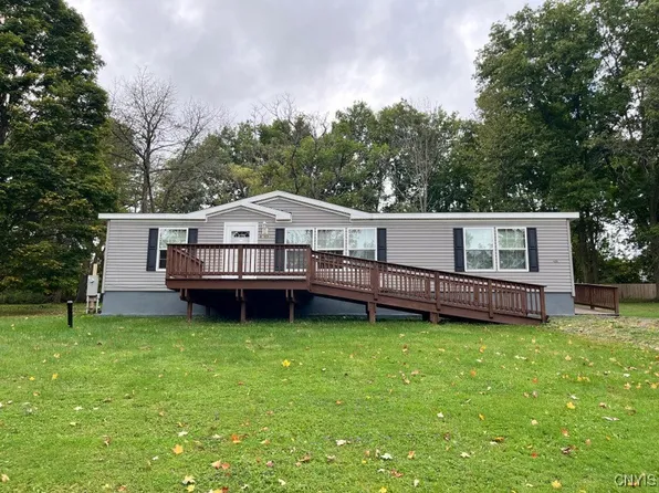 2183 Kamm Rd, Marietta, NY 13110