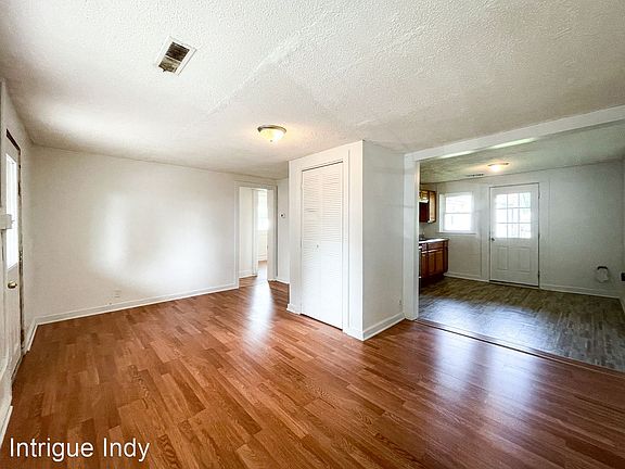 5th image of 200 W Block Myers St #202
