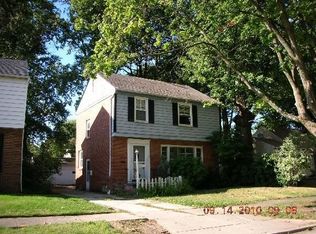 4380 Lucille Rd, Cleveland, OH 44121