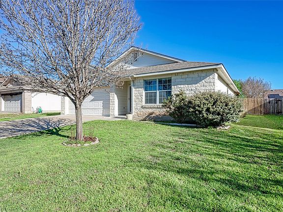 3rd image of 126 Rinehardt St