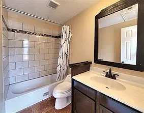 Building Photo - 1580 Scroggins Ln #1604