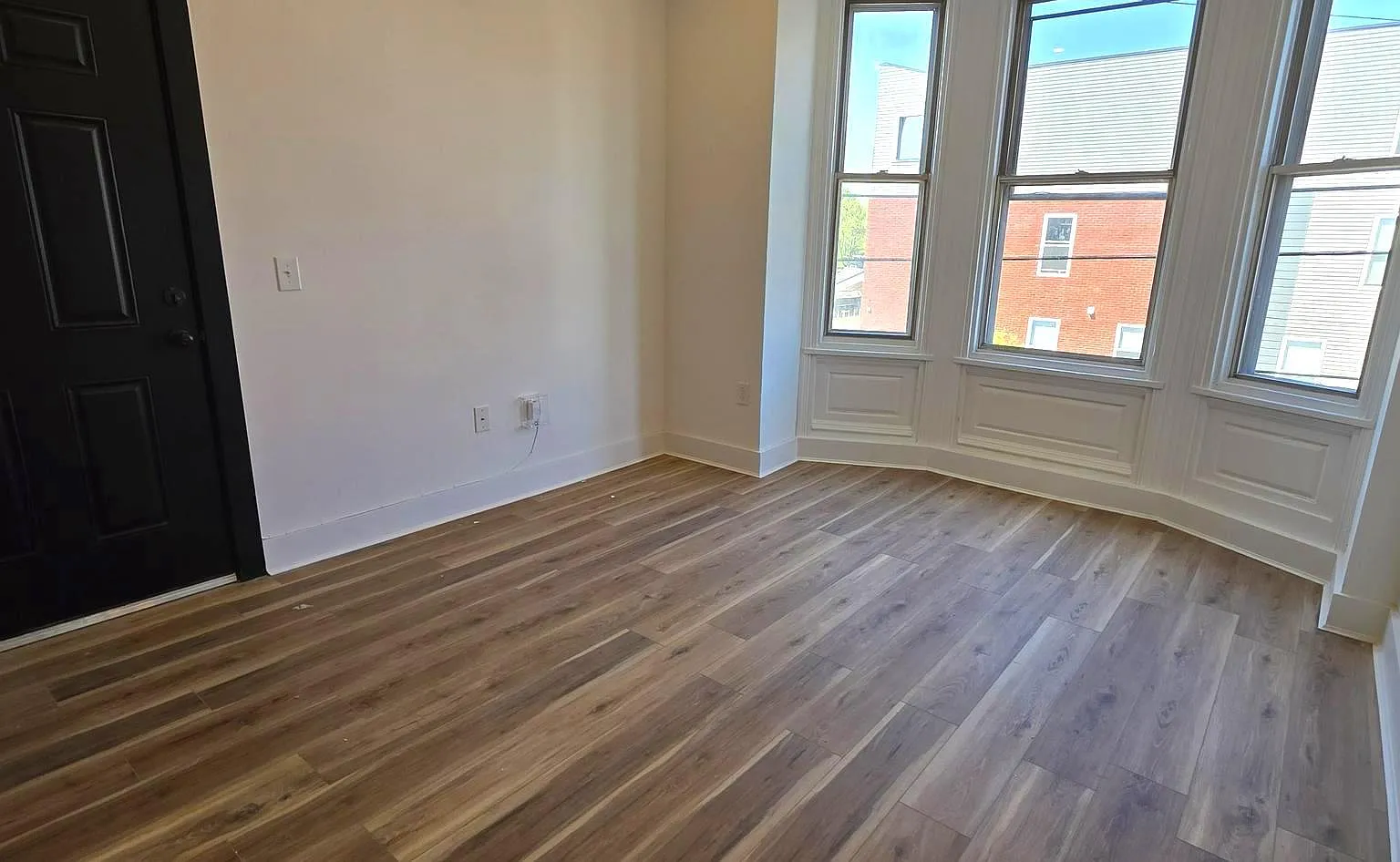 2 bed, 4020 sqft, $1,450 — Photo 3