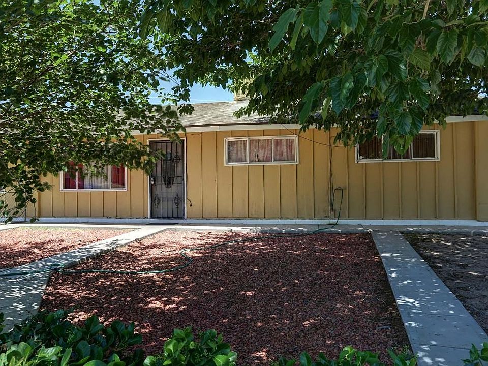 Front_Exterior_1
