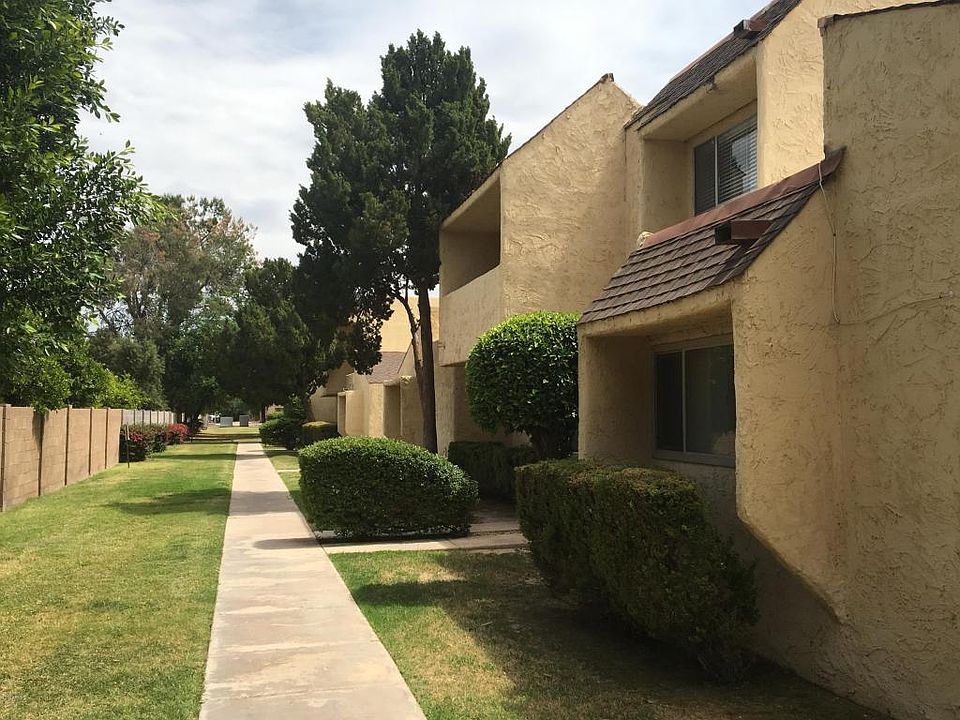 1st image of 944 S Valencia Unit 27