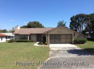 7412 Allen Dr, Weeki Wachee, FL 34613
