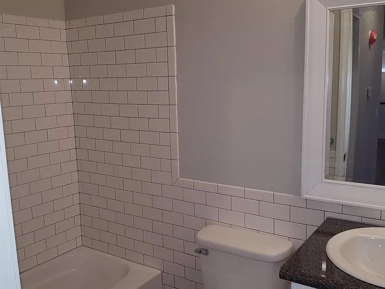1340 Belfield Rd — Photo 11