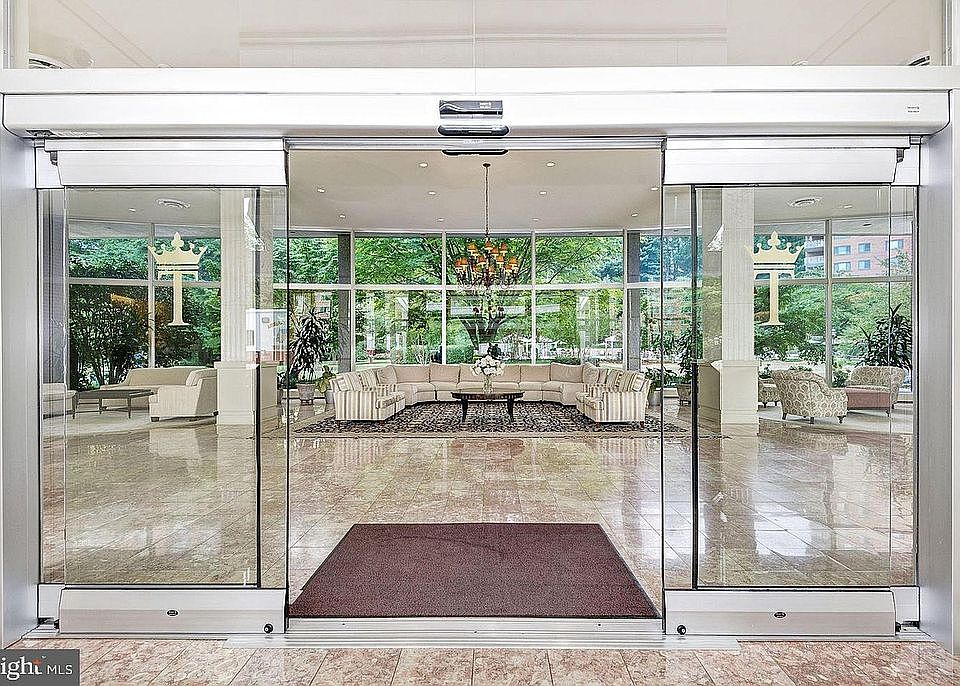 Grand Lobby entrance 