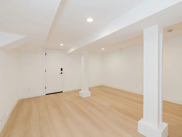 1520 Morgan Rd NW — Photo 34