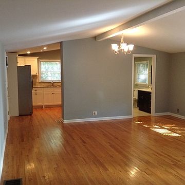 5th image of 1175 Stephens St SE