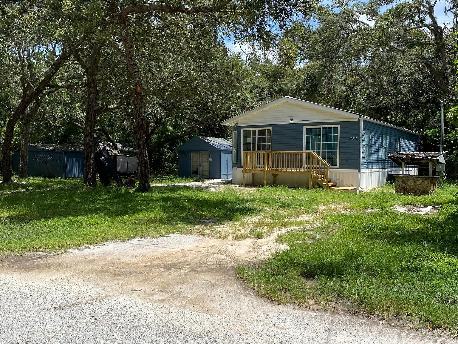 10532 Helena St — Photo 2
