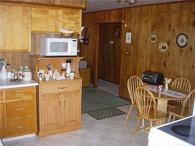 5th image of 700 6th St