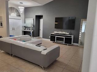 3108 NE 7th Pl, Cape Coral, FL 33909