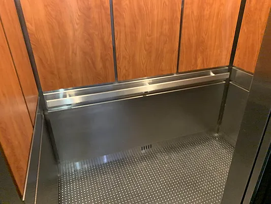 Rented by Tapiro Realty | media 61