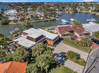 1788 McKay Creek Dr, Largo, FL 33770
