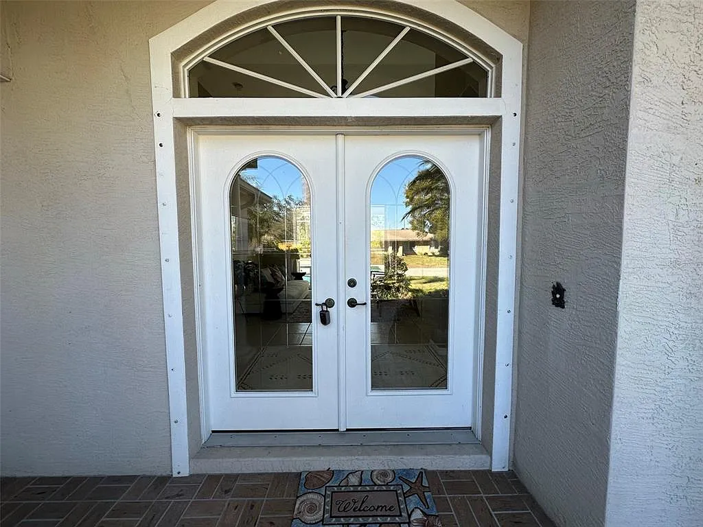 3 bed, 2.5 bath, 2094 sqft, $4,500 — Photo 3