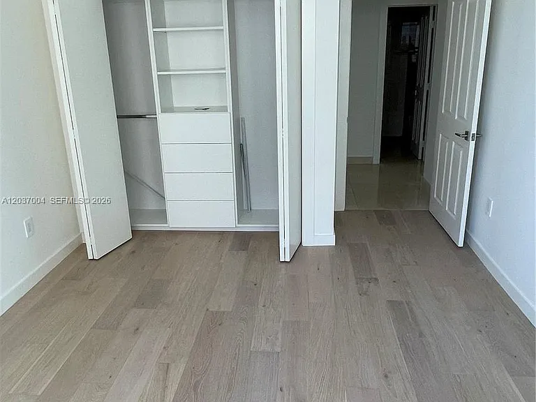5025 Collins Ave #601 — Photo 25