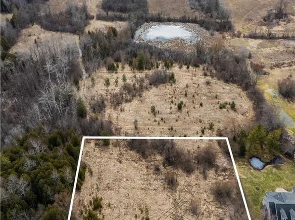 6657 Concession Rd #1, Puslinch, ON N0B 2J0