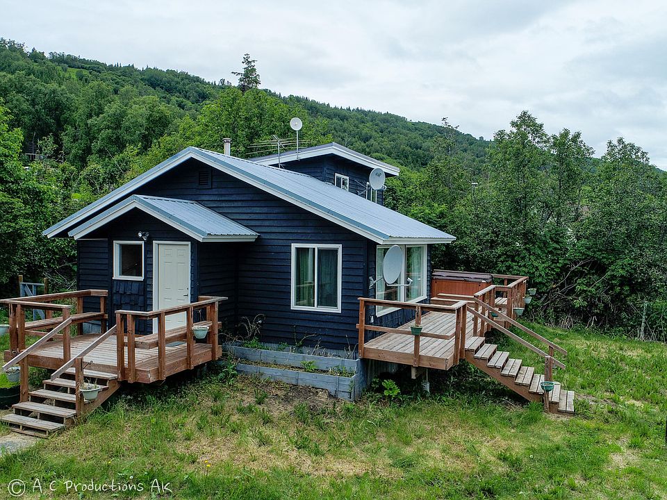 2nd image of 41495 Stellars Jay Dr