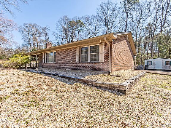 3rd image of 165 Brookview Dr